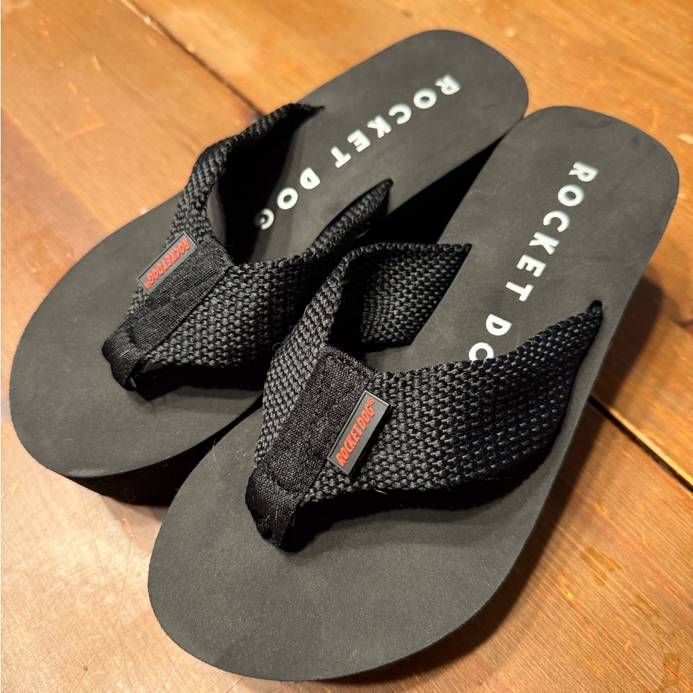 Rocket Dog Black Sandals